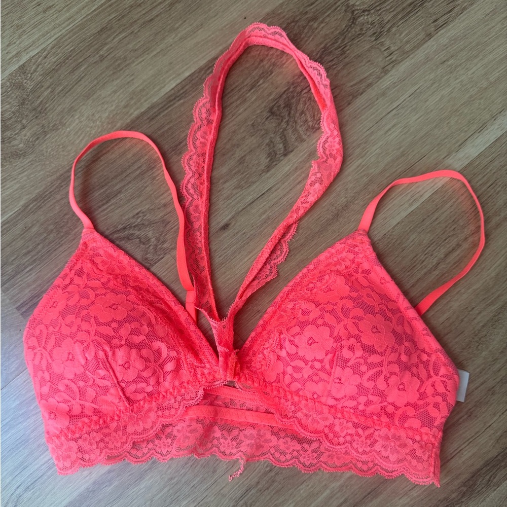 Gilly Hicks Sydney Lace Bralette in Vibrant Coral